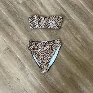 Never worn super cute Reformation swimsuit S top M bottom